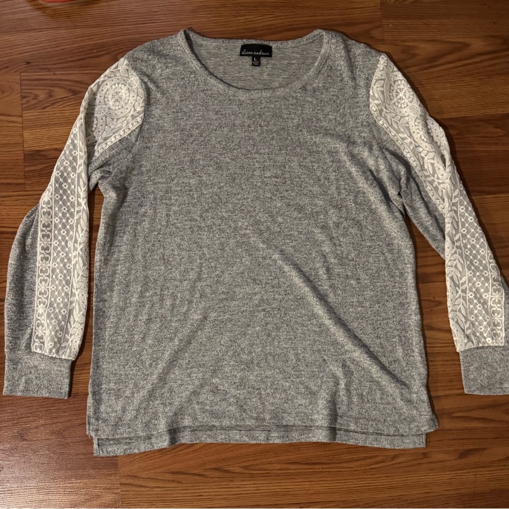 Alison and Rewe Heather Gray Crochet Arm Long Sleeve Sweater‎ Size L